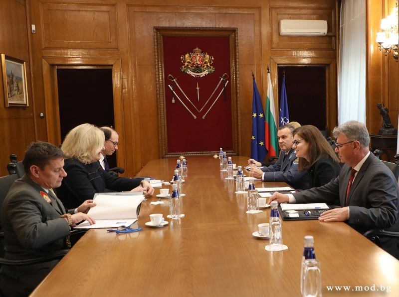 Заместник-министърът на отбраната Теодора Генчовска се срещна с посланика на Република Австрия Н.Пр. Андреа Икич-Бьом