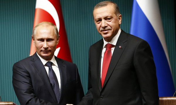 Ердоган и Путин се срещнаха в Истанбул – обсъдиха ескалацията на напрежението в Близкия Изток