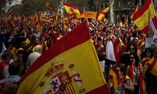 След парламентарните избори в Испания – краят на политическата криза все още е далече