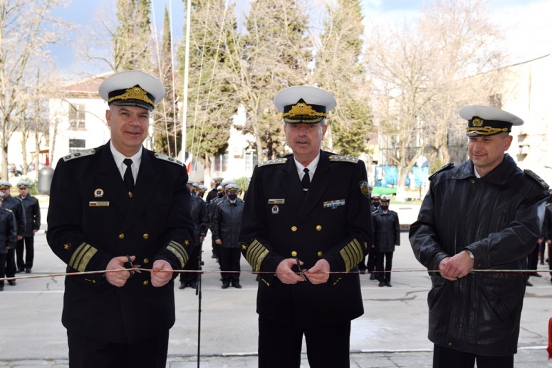 Началникът на отбраната адмирал Емил Ефтимов даде висока оценка за дейността на Военноморските сили през 2021 г.