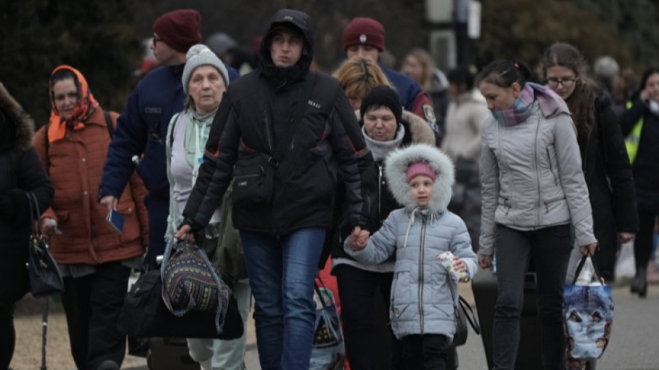 Украйна смята, че близо 20 000 деца са отвлечени и изпратени в Русия