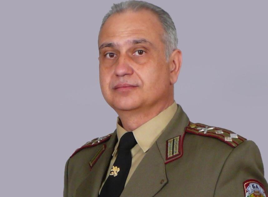 Полковник Георги Петков: Срочната служба може да е основен метод за набиране на военнослужещи