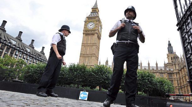 11 активисти на „Бунт срещу унищожението“ бяха арестувани в Лондон