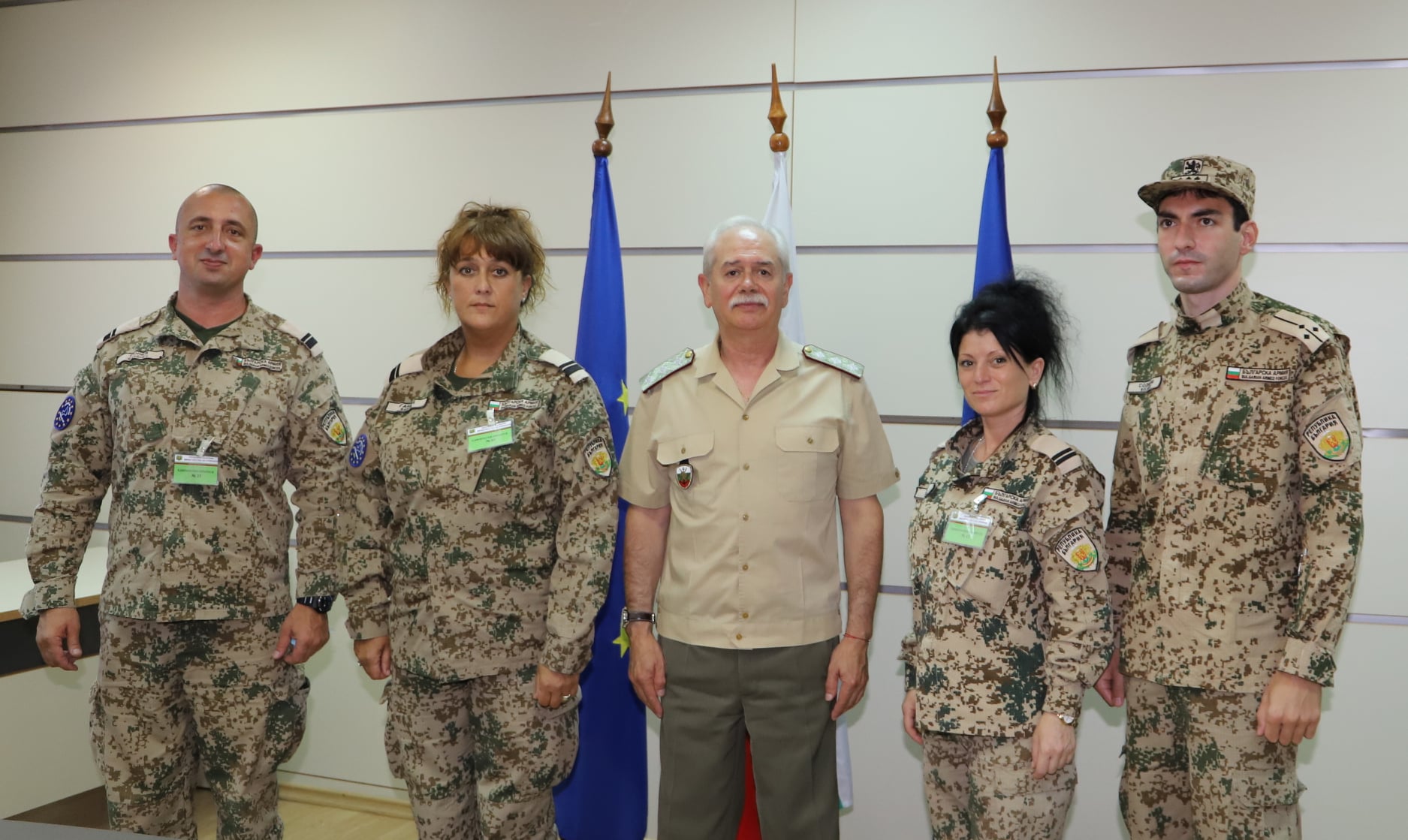 Български екип се завърна от мисия в Мали здрав и удовлетворен от постигнатото