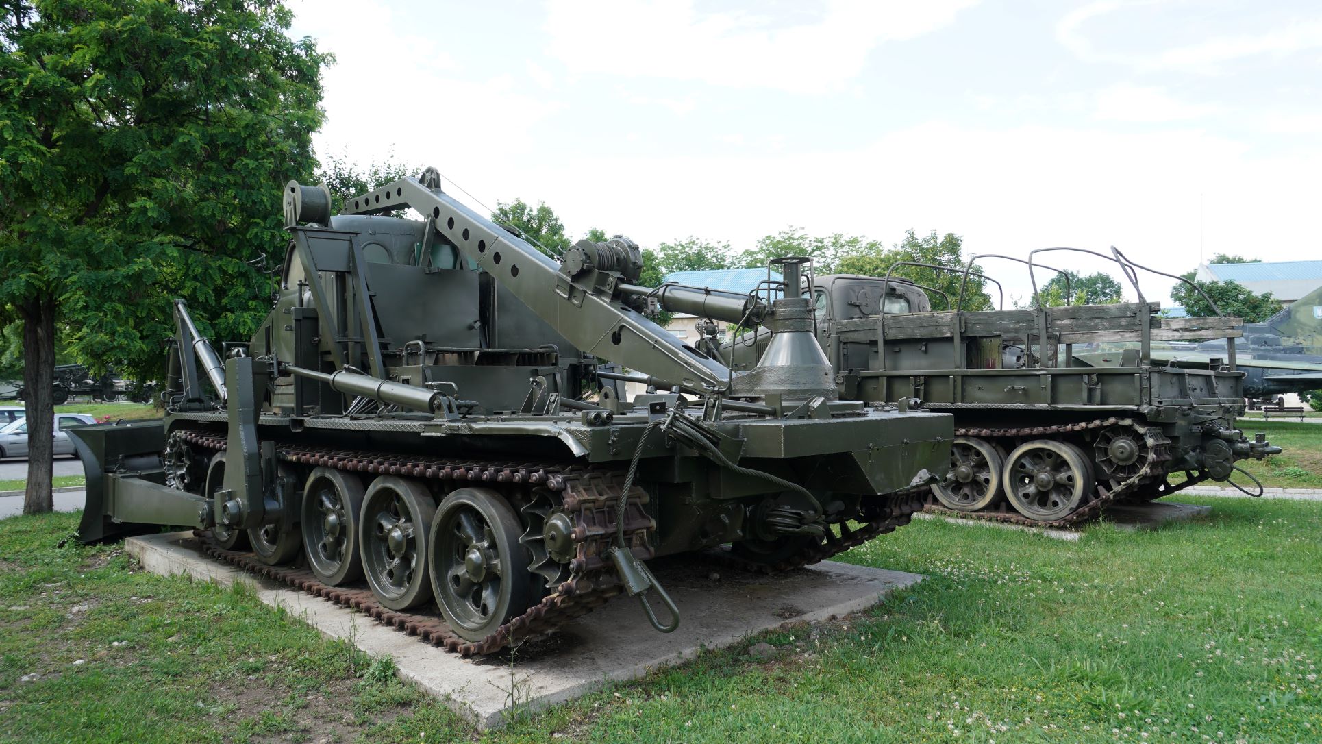 БАТ-1М и БТМ-1М – „исполините на войската“