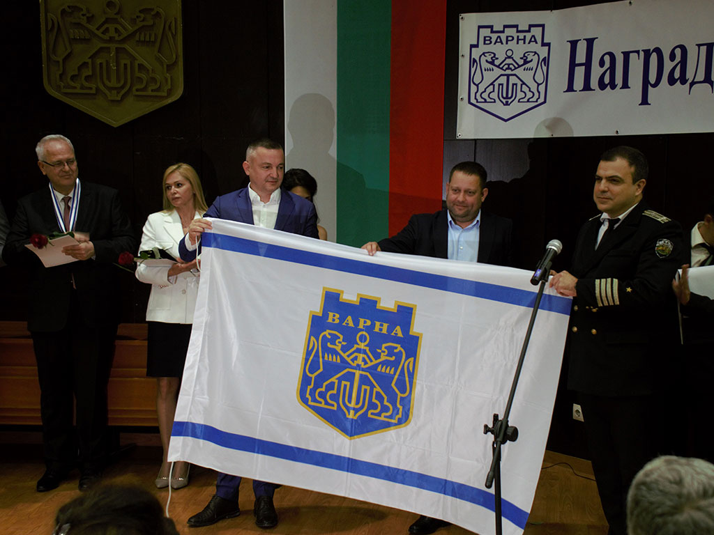 ВВМУ „Н. Й. Вапцаров“ с награда „Варна“ – 2023 г. - armymedia.bg ВВМУ „Н. Й. Вапцаров“ с награда „Варна“ – 2023 г.
