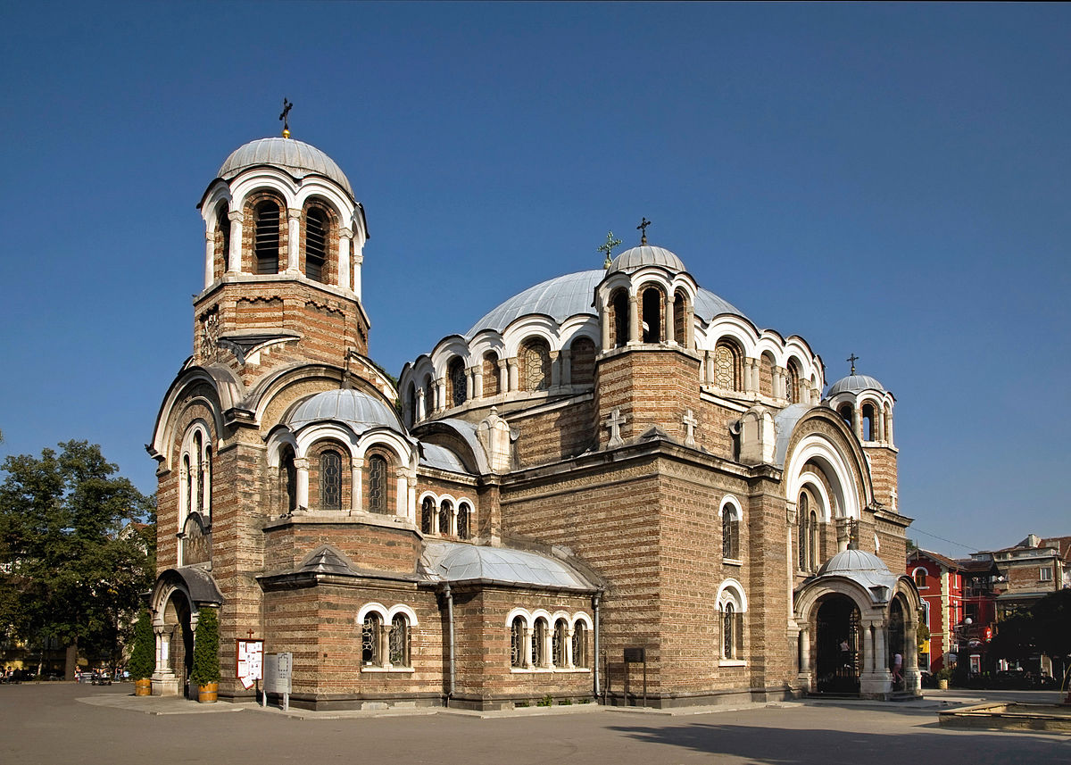 Вандали надраскаха църквата „Св. Седмочисленици“ в София