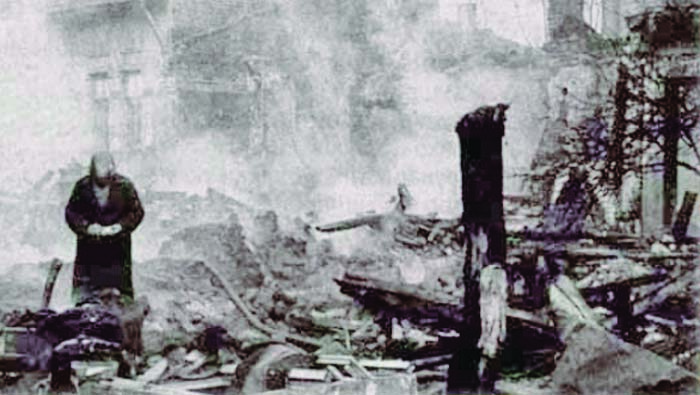 Руски кораби бомбардират  Варна през 1915 г.
