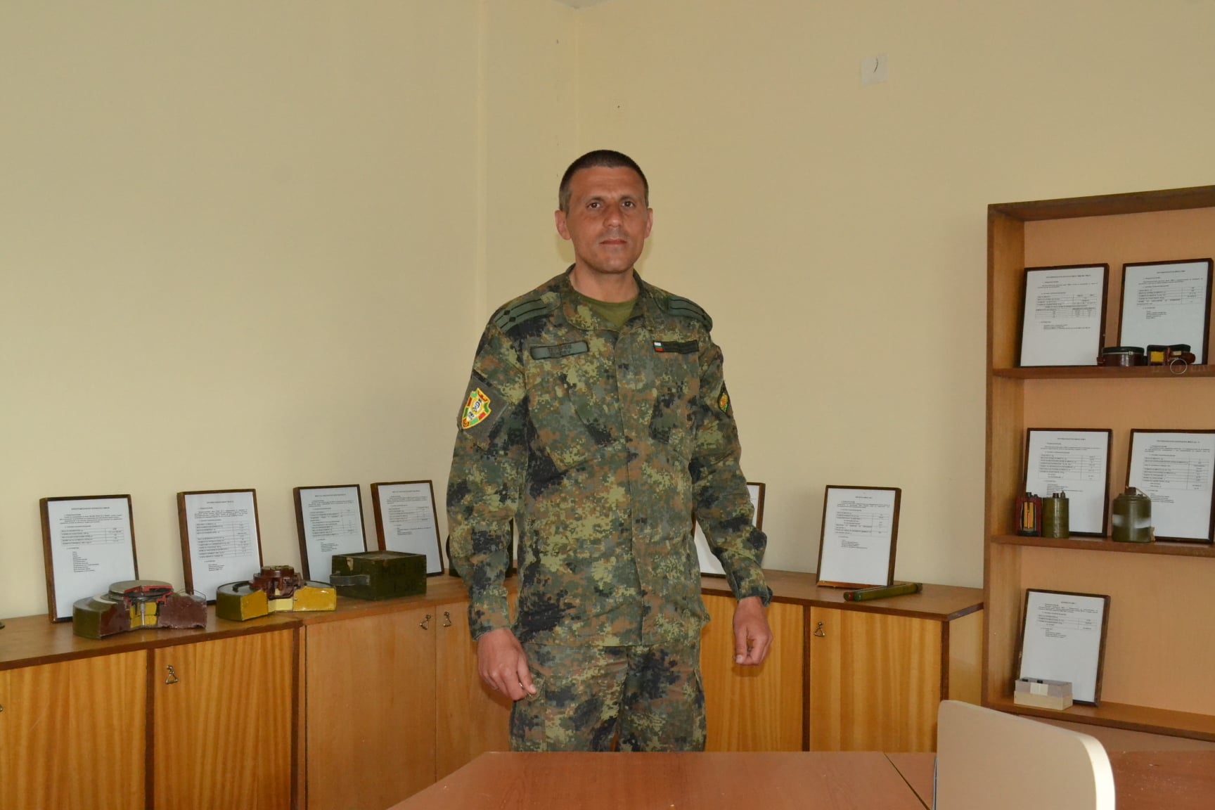 - armymedia.bg