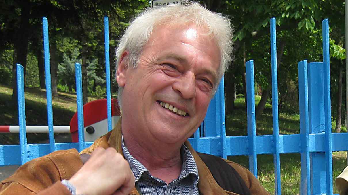 Почина нашият колега Николай Добрев