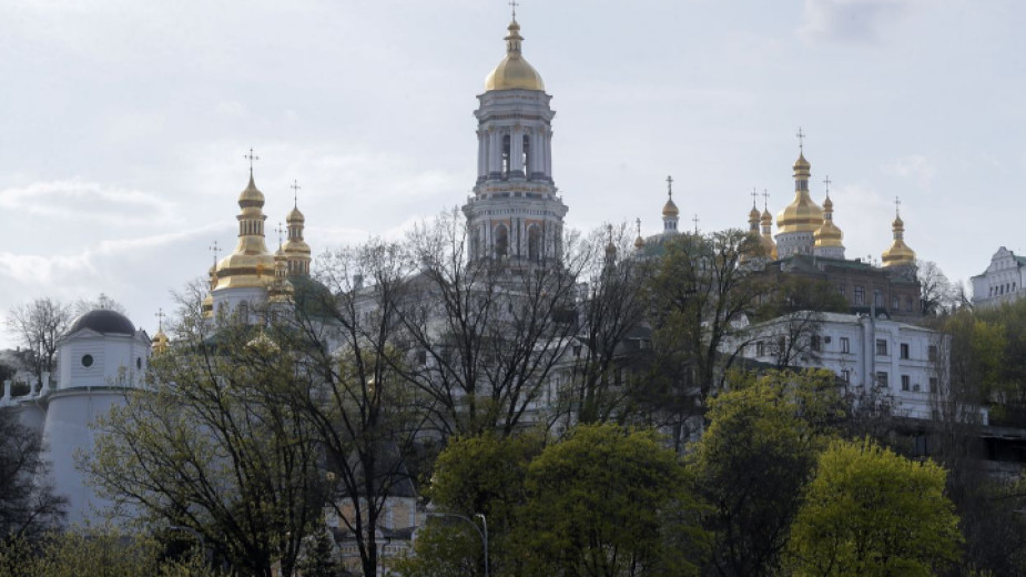 Украинските служби претърсиха манастира Киевско-Печорската лавра за руски саботьори