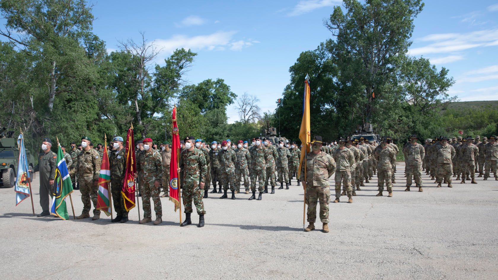 - armymedia.bg