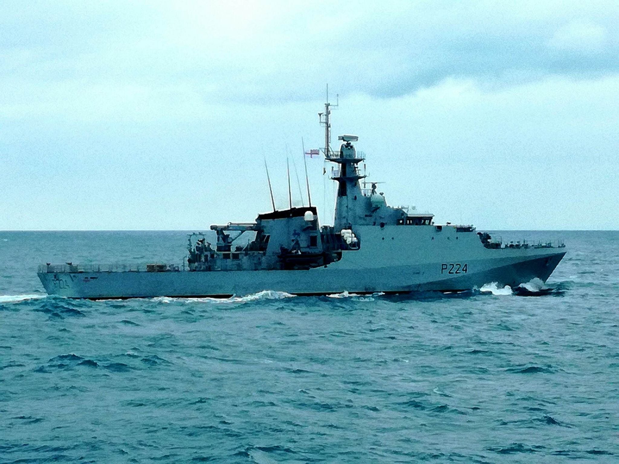 Фрегата „Горди“  проведе съвместно учение „PASSEX” с британски патрулен кораб