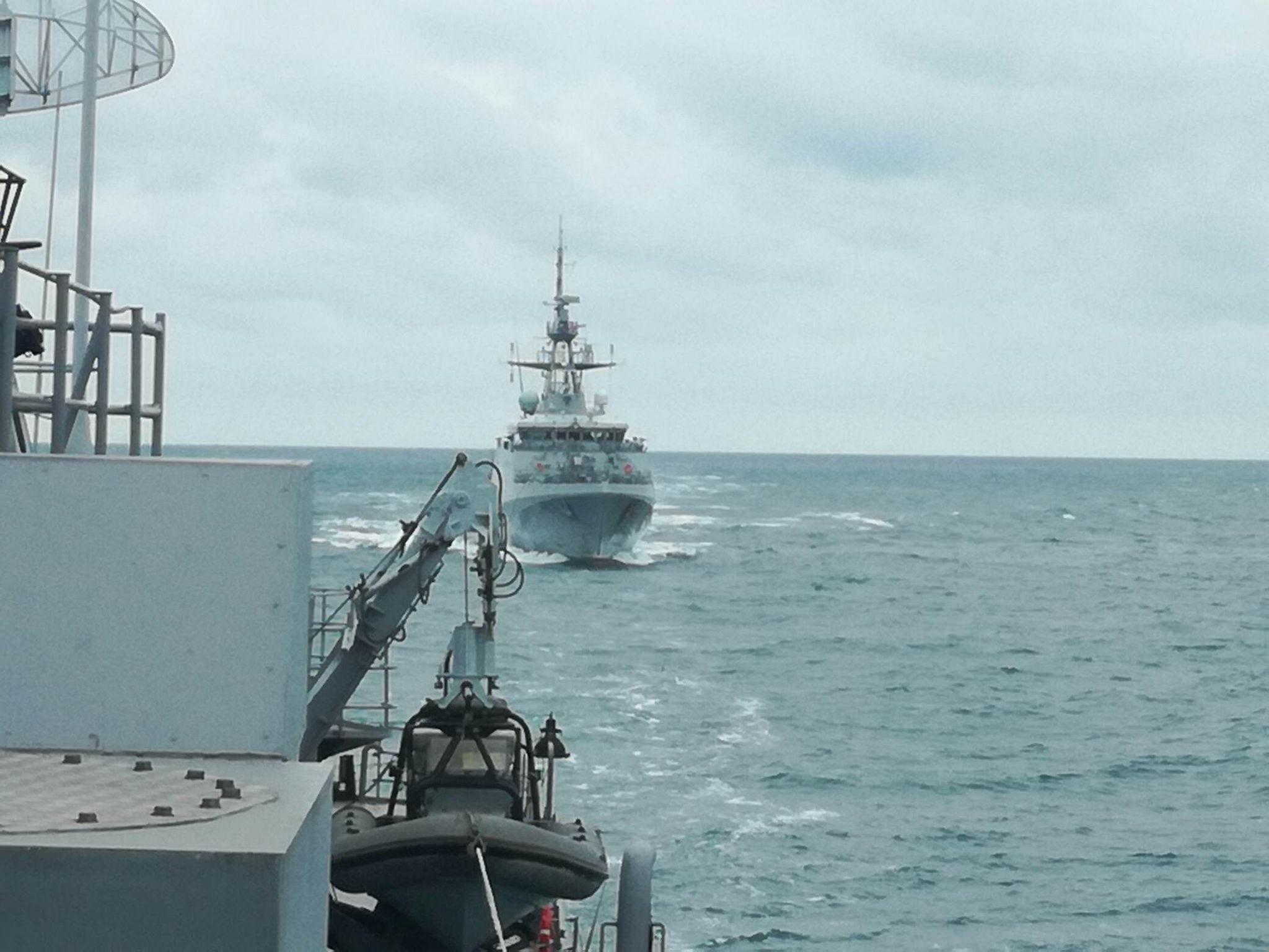 Фрегата „Горди“  проведе съвместно учение „PASSEX” с британски патрулен кораб