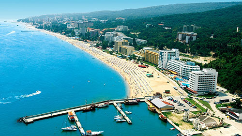 Общо 20 града в България увеличават населението си през миналата година, повече от половината от тях са по Черноморието
