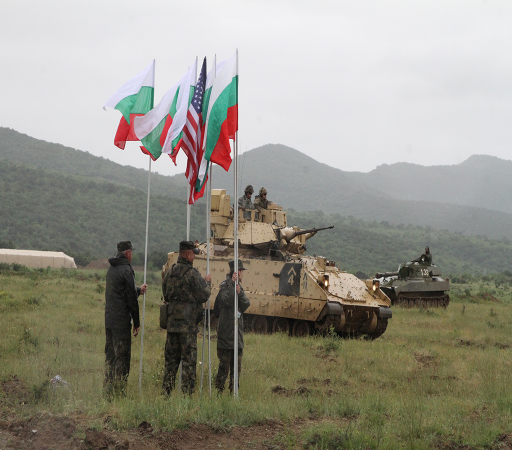 Съвместна българско-американска подготовка на „Ново село”