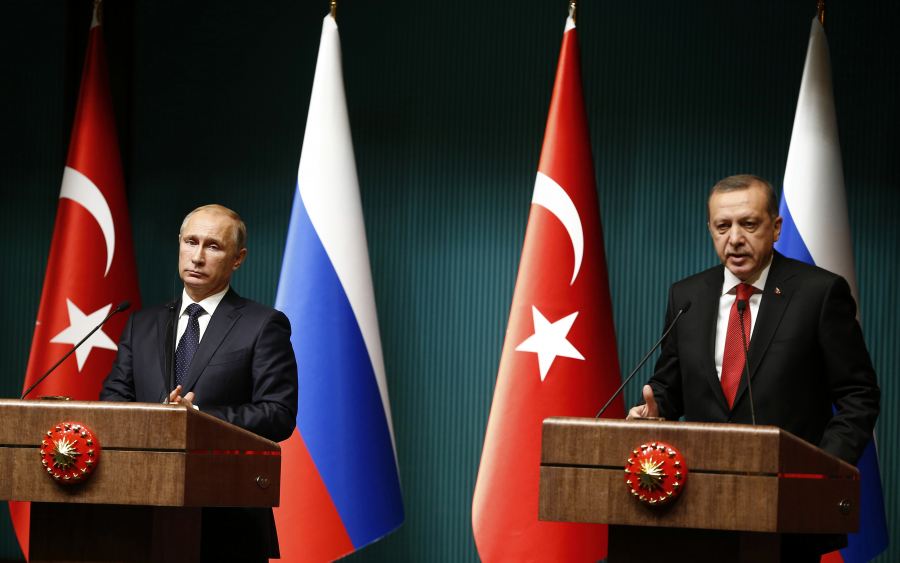Въпреки различията, Русия и Турция  укрепват отношенията си