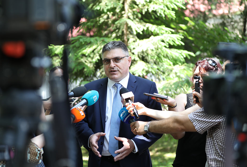 Министър Георги Панайотов: Време е спекулациите да спрат