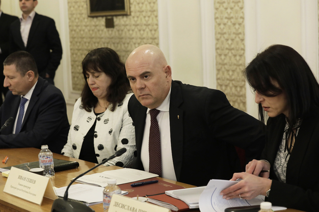 Правната комисия изслушва главния прокурор Иван Гешев за дейността на прокуратурата и по дискутирани законодателни промени