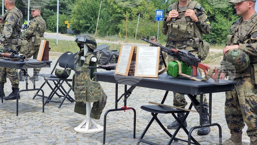 61-ва Стрямска механизирана бригада отбелязва празника на Сухопътните войски с Ден на отворените врати в Казанлък и Карлово - armymedia.bg 61-ва Стрямска механизирана бригада отбелязва празника на Сухопътните войски с Ден на отворените врати в Казанлък и Карлово