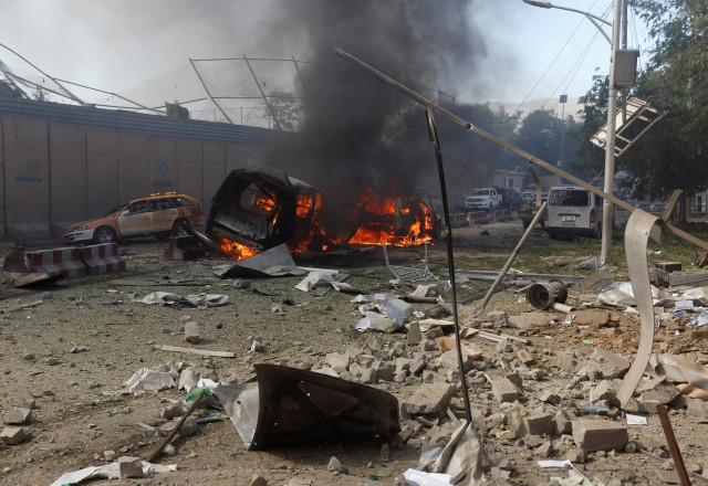 Кървав атентат в Афганистан – камион-бомба уби и рани десетки в Кабул