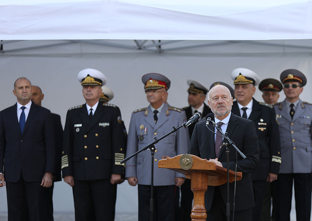 - armymedia.bg