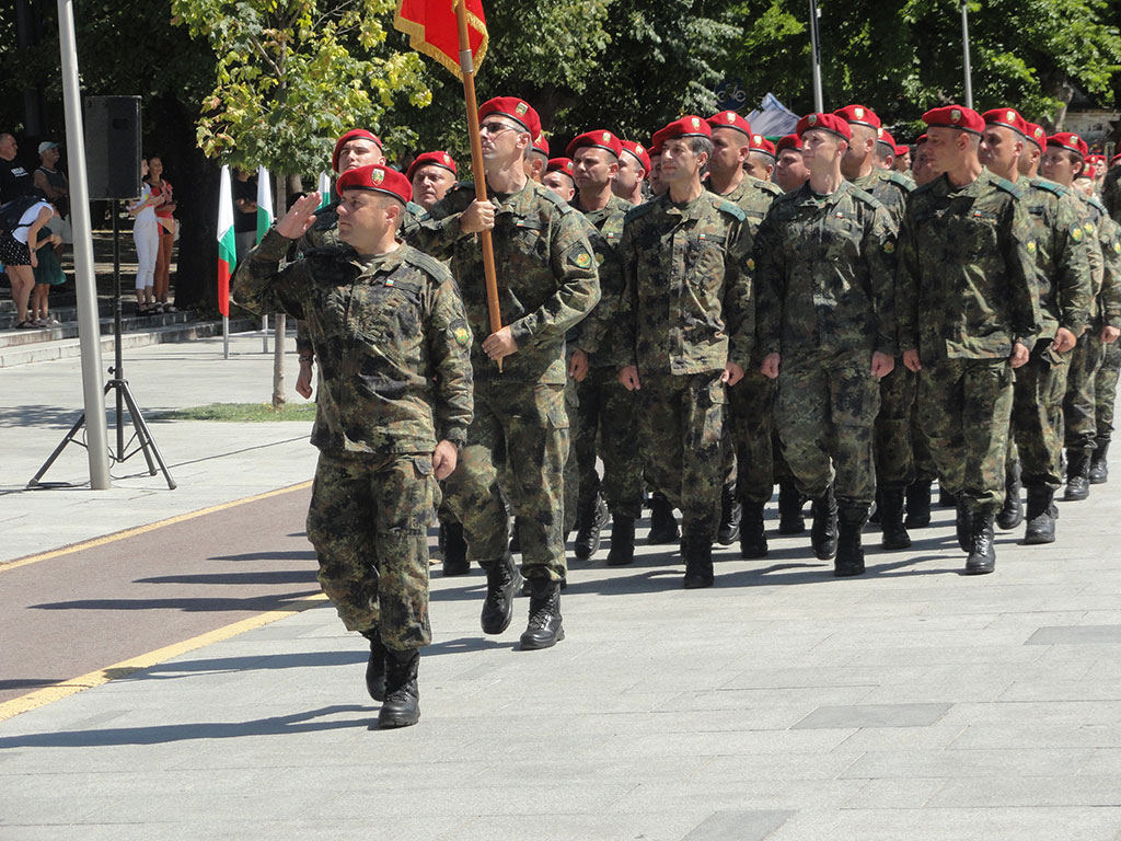 - armymedia.bg