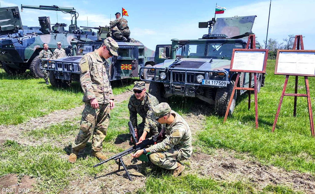 Воини от Сухопътните войски участват в учение в Румъния