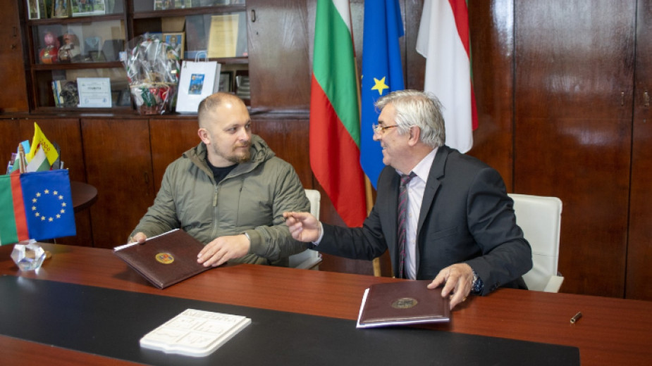 30 деца от украинския град Конотоп отиват на летен лагер в Кранево - armymedia.bg 30 деца от украинския град Конотоп отиват на летен лагер в Кранево