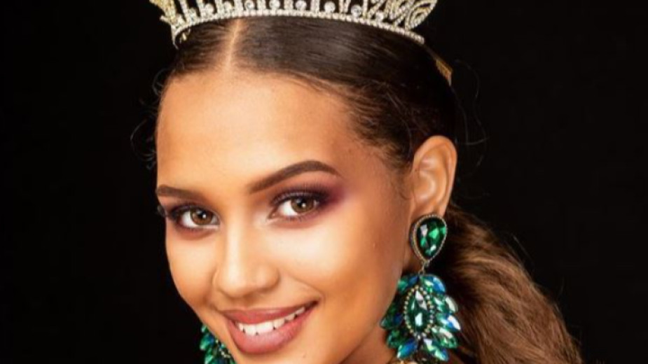 Индира Ампио от Гваделупа е новата „Мис Франция“