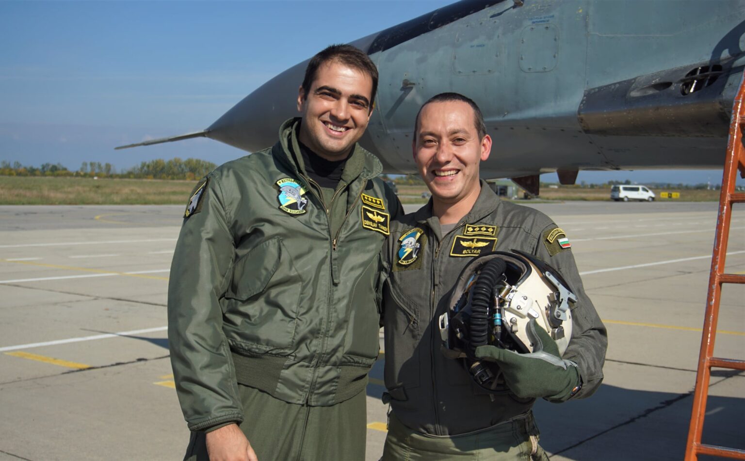 Двама летци с първи полет на МиГ-29