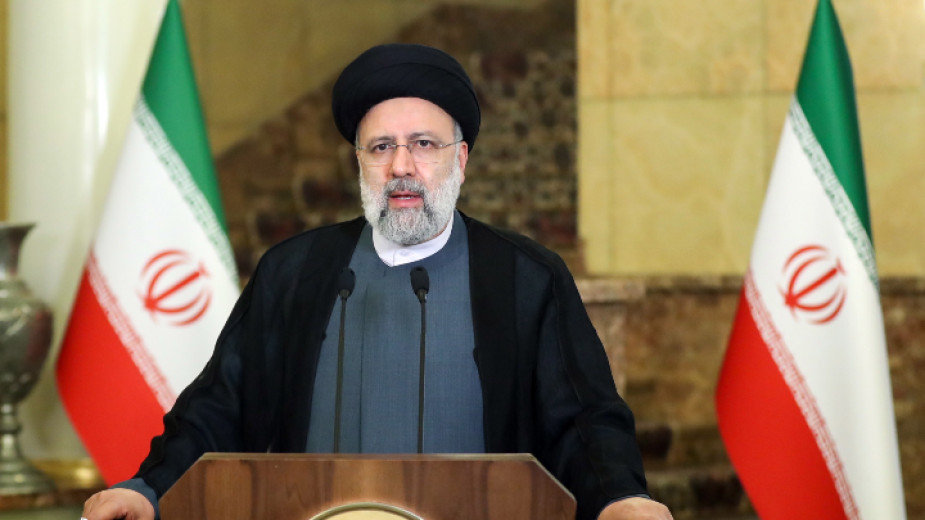 Иран предупредил два дрона на САЩ по време на военни игри