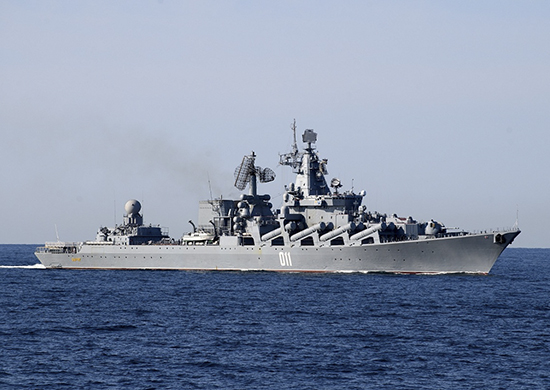 Кораби от руския Тихоокеански флот изстрелват зенитни ракети в Японско море
