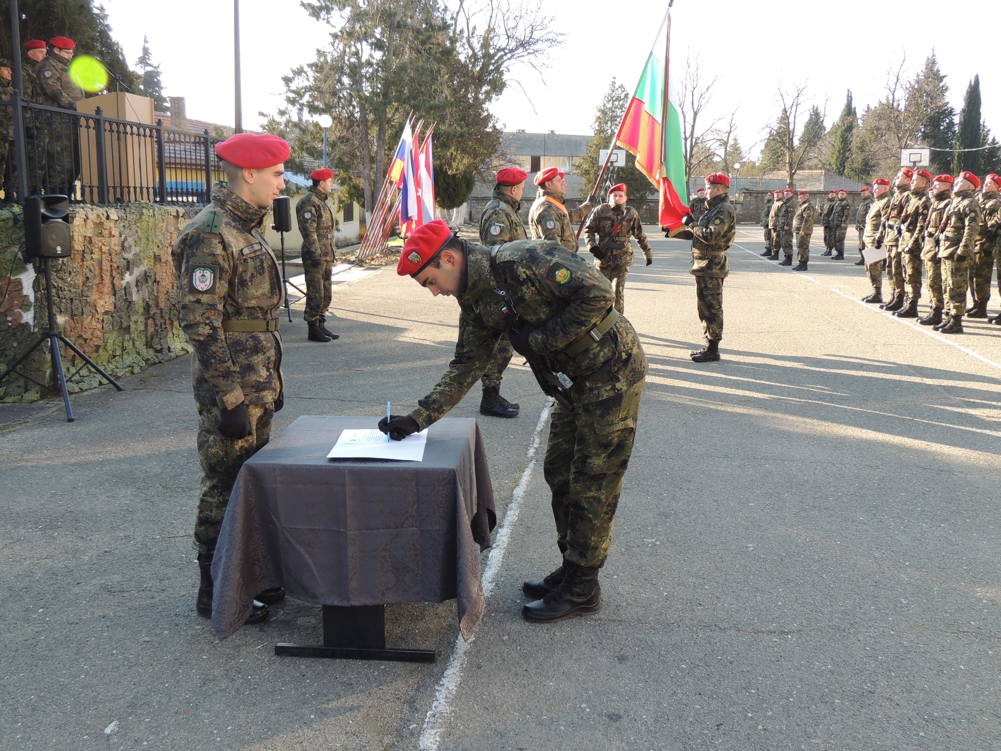Петдесет и пет новоназначени военнослужещи във 2-ра Тунджанска механизирана бригада положиха военна клетва