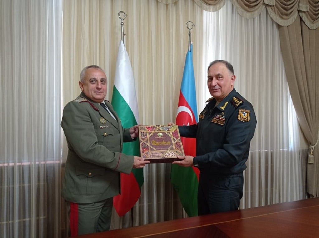 Делегация на Военна академия е в Азербайджан