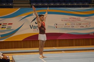 Йордан Александров с усложнени съчетания на Световната купа във Варна