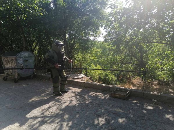 Военнослужещи от Сухопътните войски унищожиха невзривен боеприпас, открит в град Плевен - armymedia.bg Военнослужещи от Сухопътните войски унищожиха невзривен боеприпас, открит в град Плевен