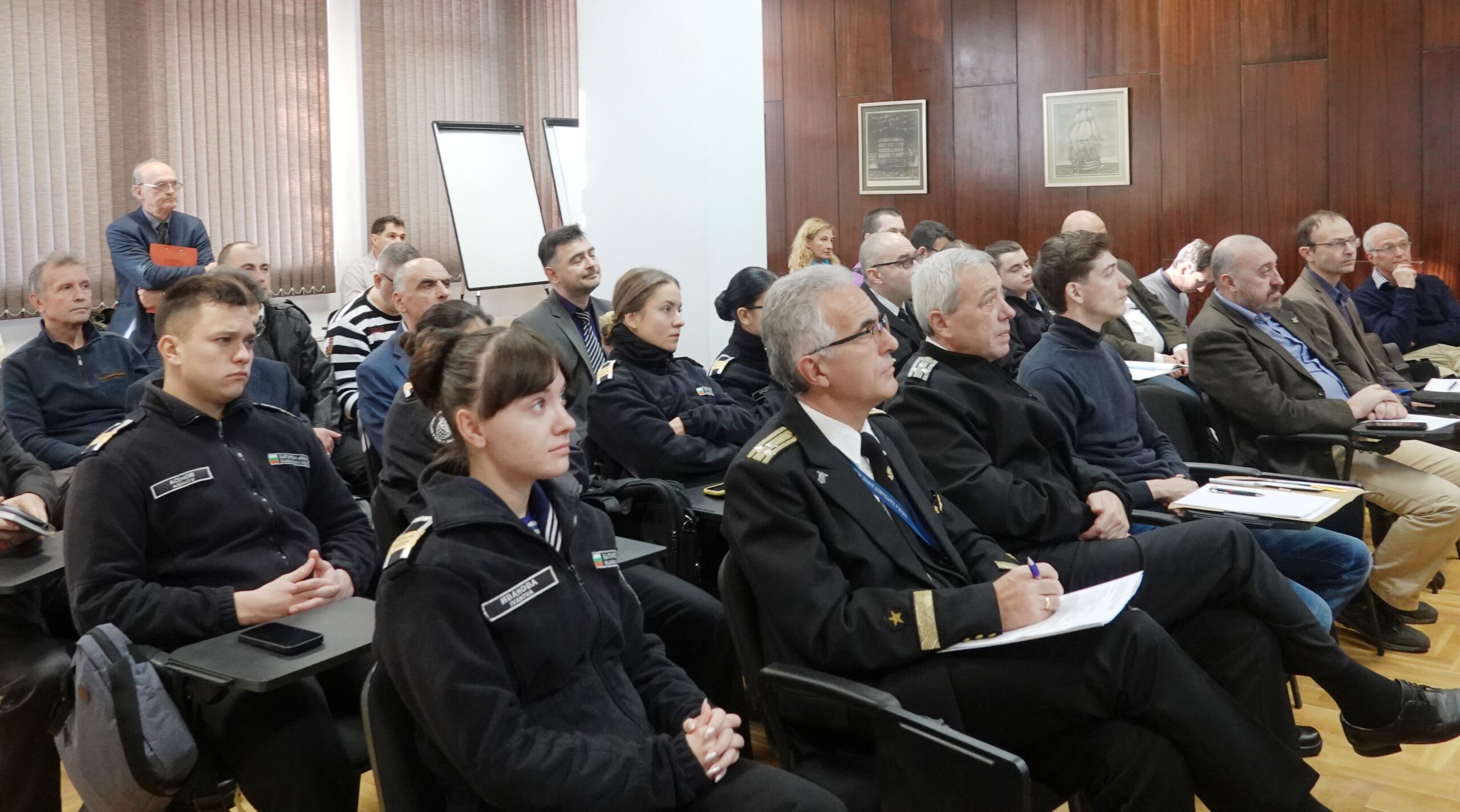 - armymedia.bg
