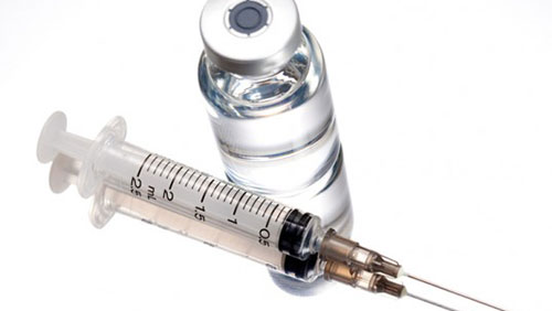 Започнаха доставки на ваксината на „Пфайзер“ в САЩ и Европа