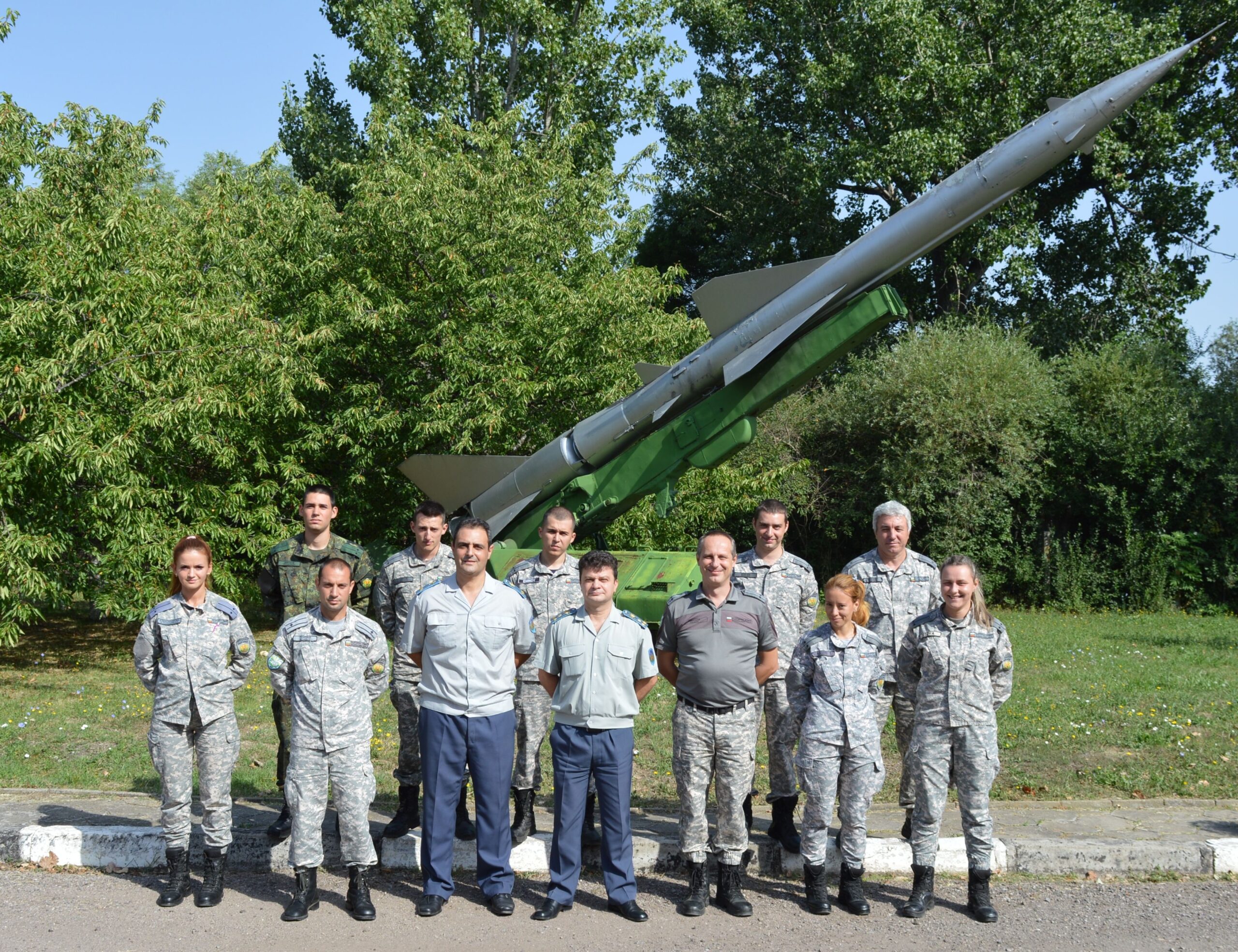 Нови лейтенанти в Първа зенитно-ракетна база