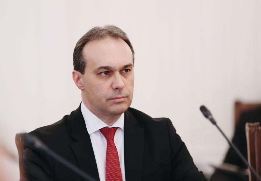Министър Заков: Вземаме мерки, няма пряка военна заплаха за България