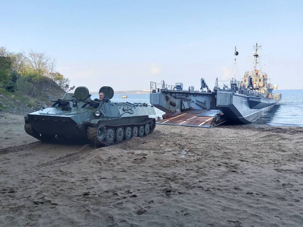Учения на море - armymedia.bg Учения на море