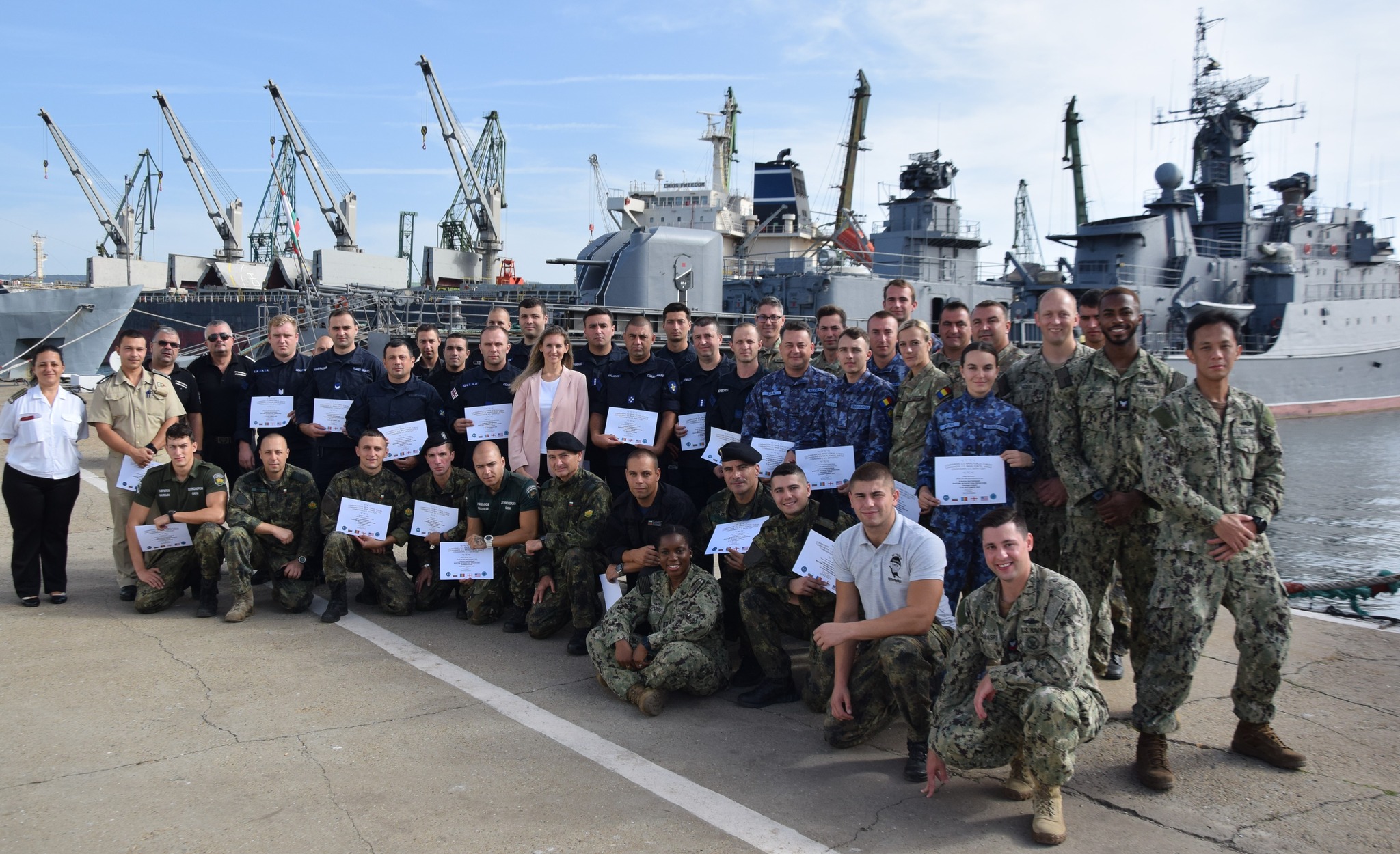 Приключи “EPMIO/VBSS - международно обучение по контрол на корабоплаването и провеждане на бординг операции”