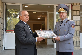- armymedia.bg