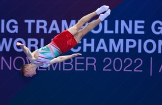 Българските състезатели не успяха да се класират за полуфиналите на Световното първенство по скокове на батут в София
