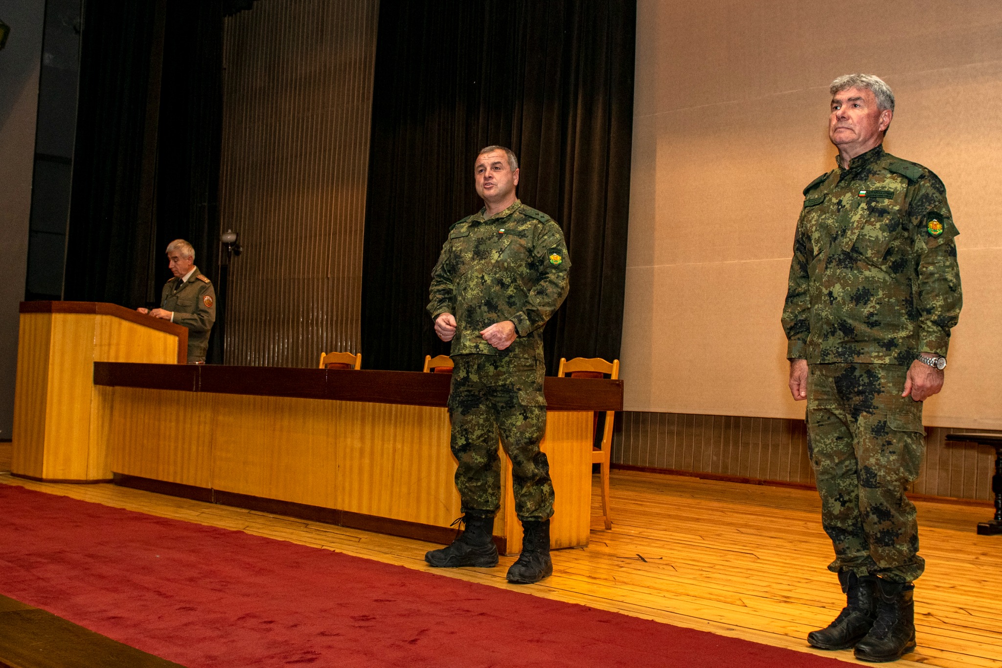 - armymedia.bg