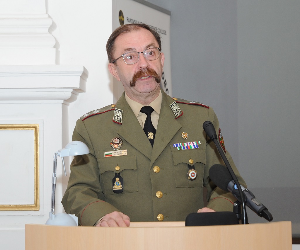 - armymedia.bg