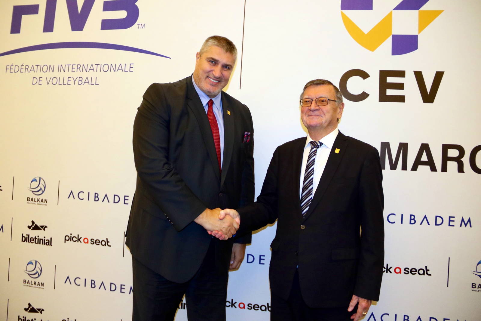 Президентът на Българската федерация волейбол Любомир Ганев оглави и Балканската волейболна асоциация