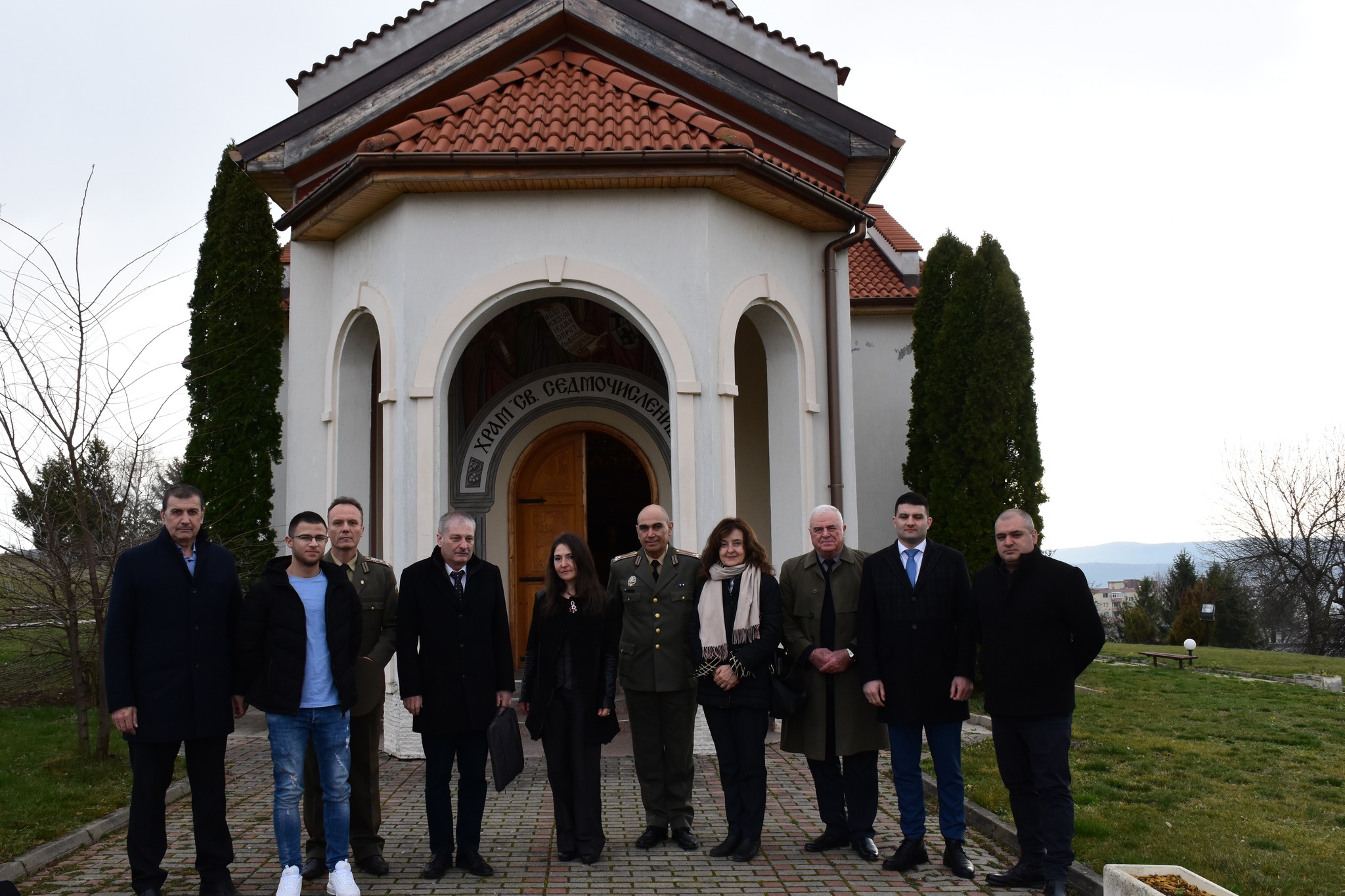 - armymedia.bg