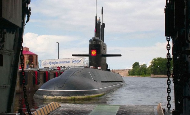 ВМС на Русия получава първата серийна неядрена подводница от тип „Лада“ през 2022 г.